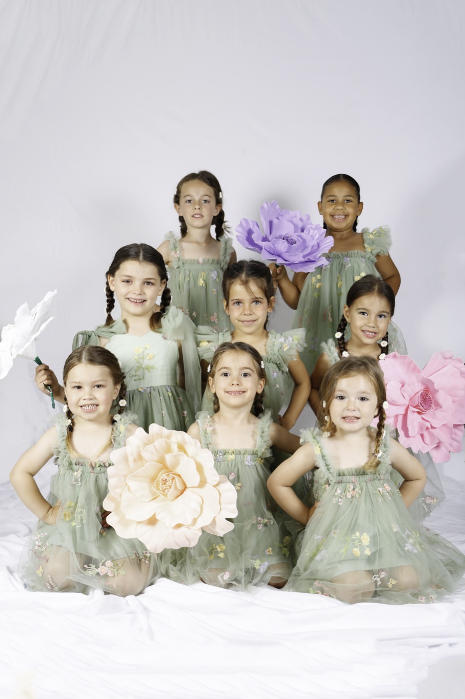 Le groupe des plus petites en shooting